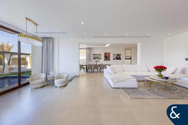 Exclusive | Upgraded | Vacant | 5 Bedroom